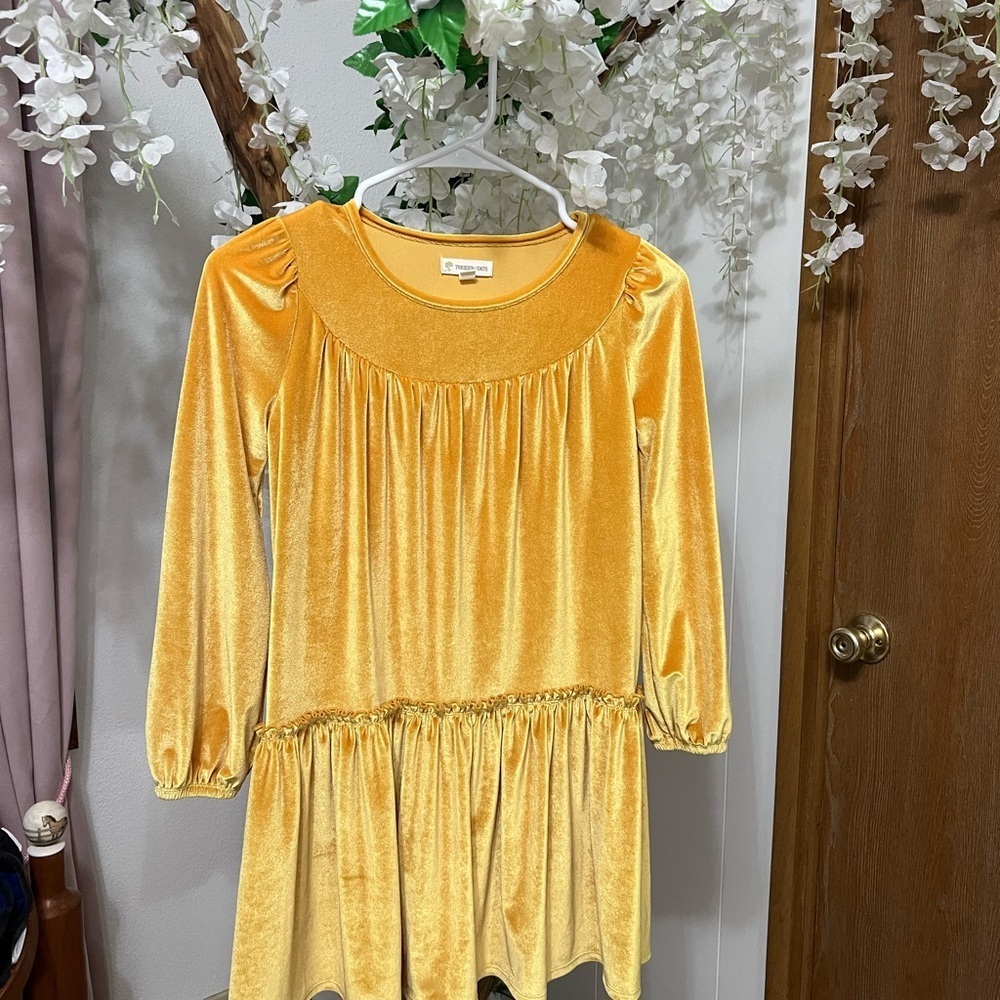 Tucker + Tate Yellow Dress 🌼
